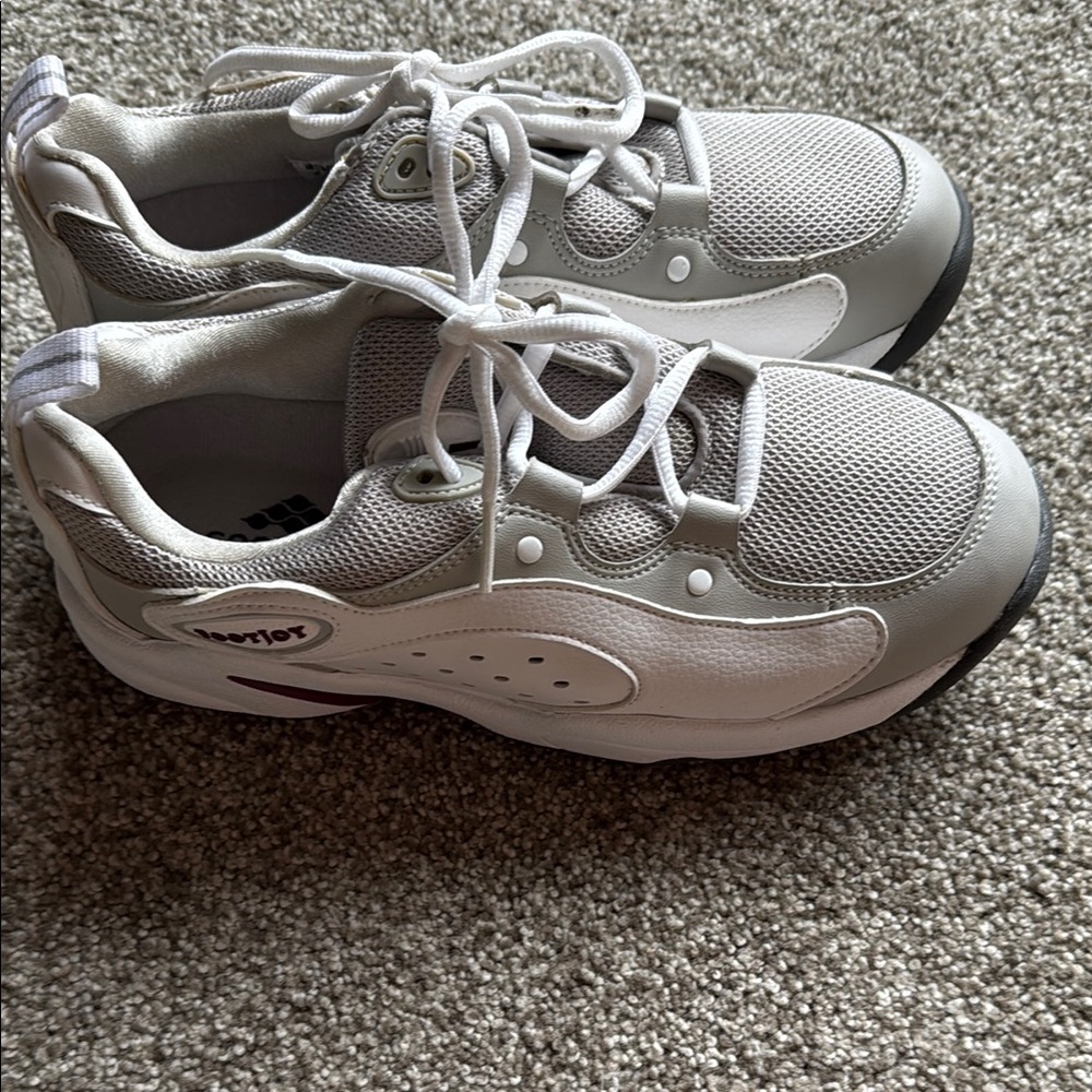 NWOT Golf Shoes, FootJoy White and Tan Women’s, 6.5